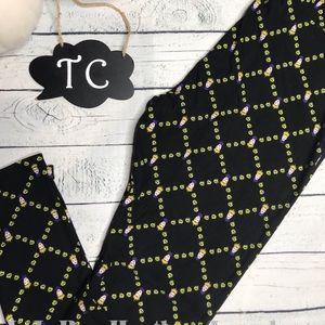 TC Lularoe Villain Leggings